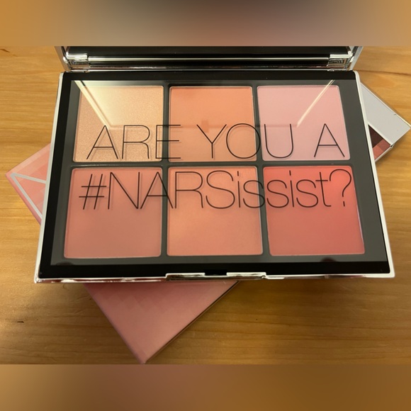 NARS: NARSissist Wanted I Cheek Palette💞 - Picture 7 of 8